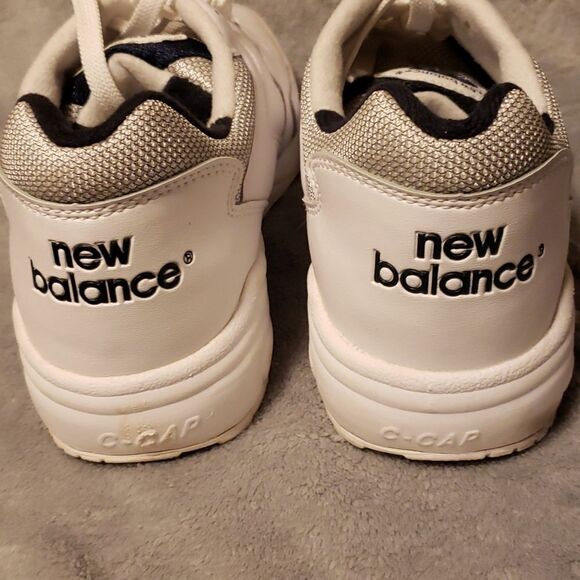 Men's New Balance 451 walking shoe, size 10, white, D width - Picture 3 of 6